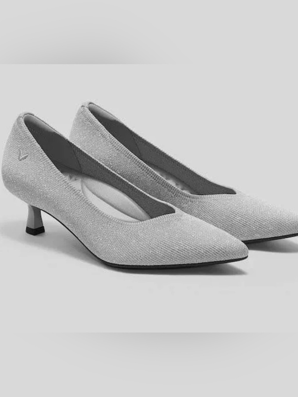 VIVAIA Women's Gray Kitten Heels, Size 38.5 Breathable Knit